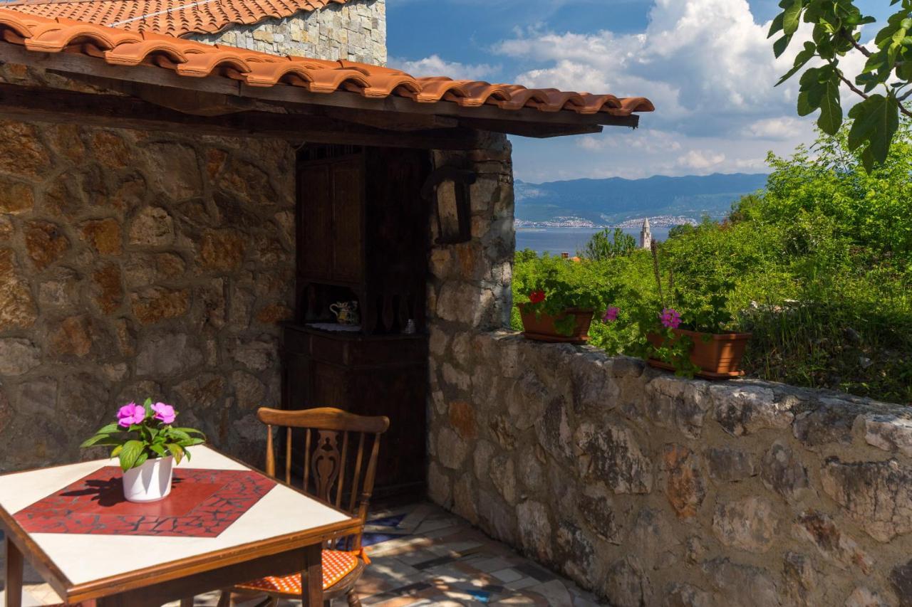 Apartment Linda Vrbnik  Zewnętrze zdjęcie