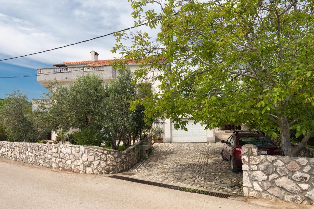 Apartment Linda Vrbnik  Zewnętrze zdjęcie