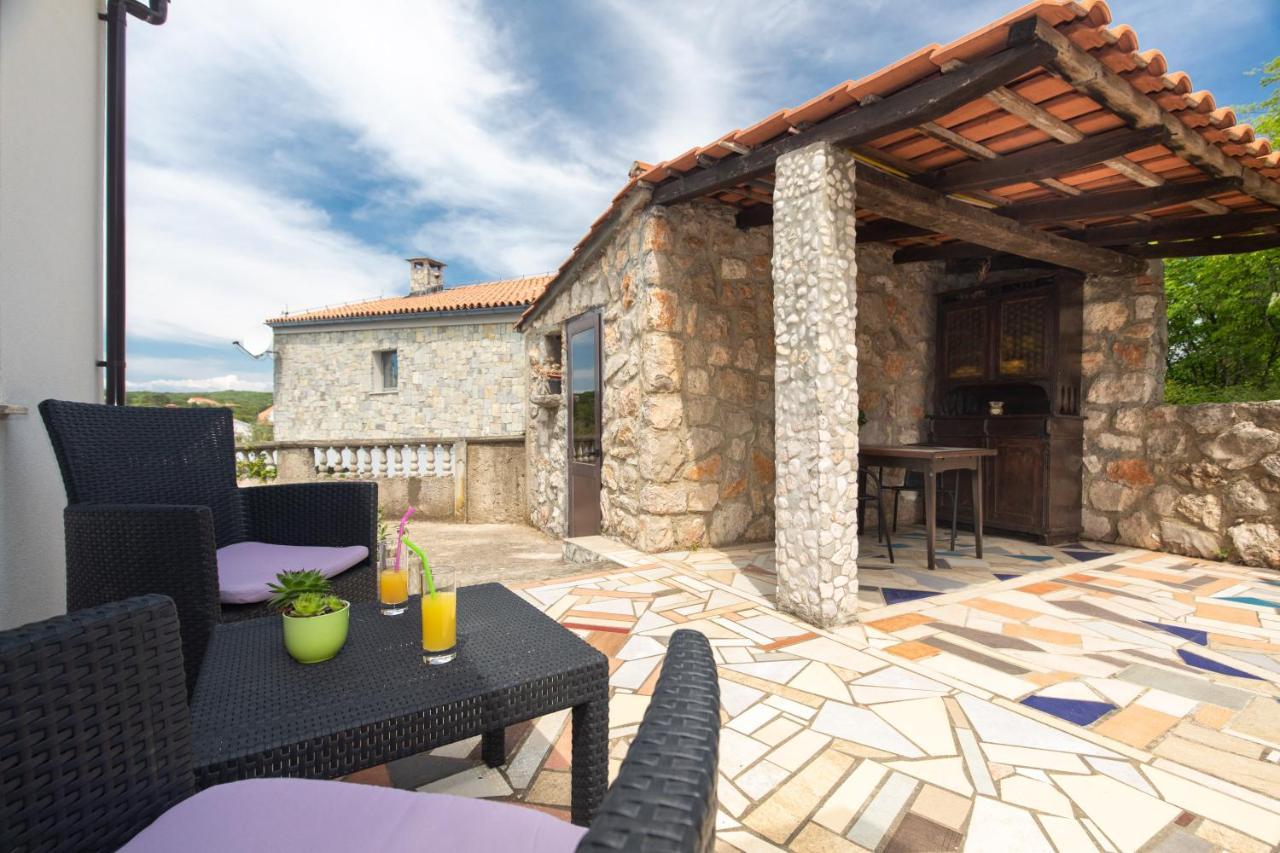 Apartment Linda Vrbnik  Zewnętrze zdjęcie